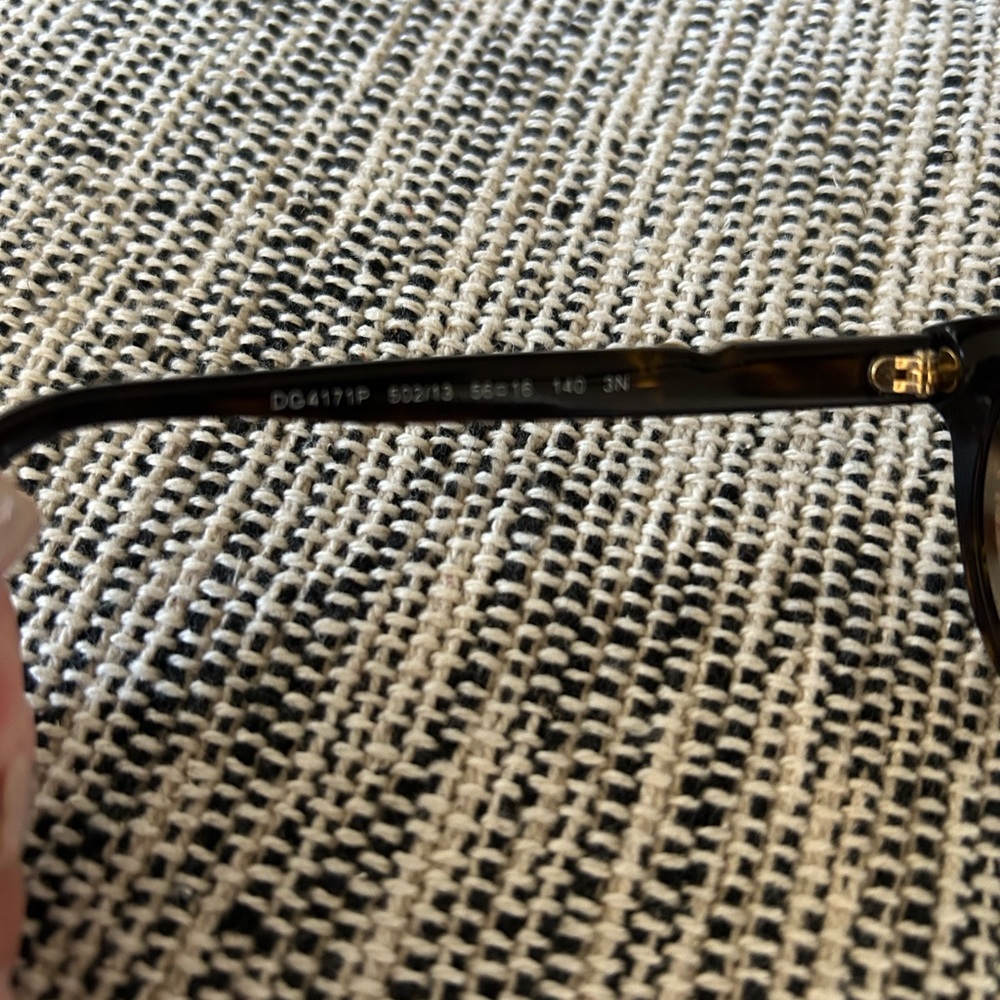 Dolce & Gabbana Sunglasses - Picture 5 of 8